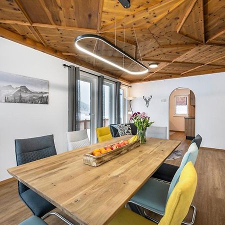 Ferienwohnung Weiss ウンタータウエルン エクステリア 写真