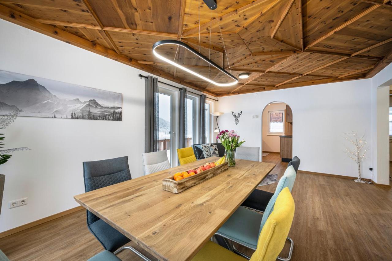 Ferienwohnung Weiss ウンタータウエルン エクステリア 写真